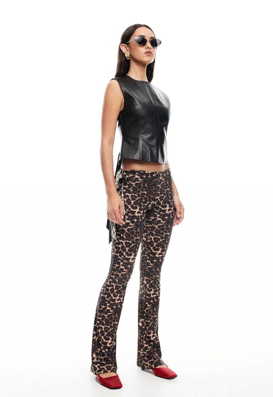Lioness Women's Stylish Casual Countryside Top for Everyday Comfort